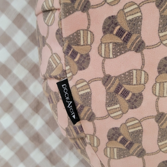 Dockatot La Maman Wedge Nursing Pillow Busy Bees - Picture 2 of 4